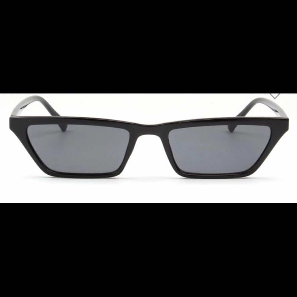 Skinny Super Glam Sunglasses